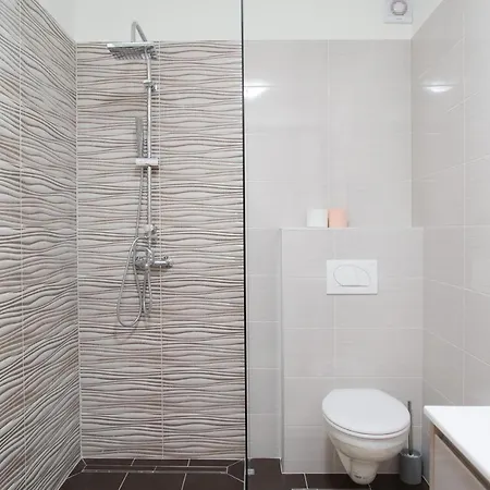 Arena With 3 Bedrooms In The Center Апартаменты *